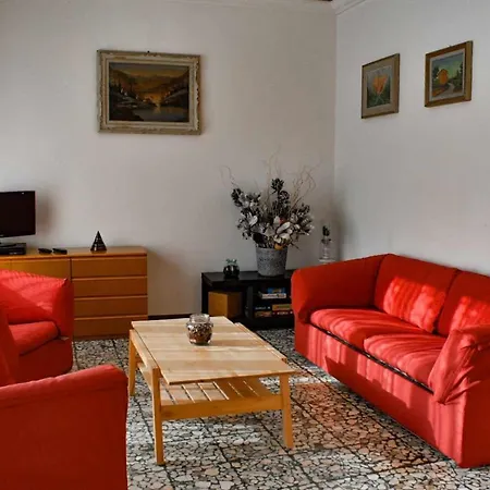 Apartment Ciceri Montebello