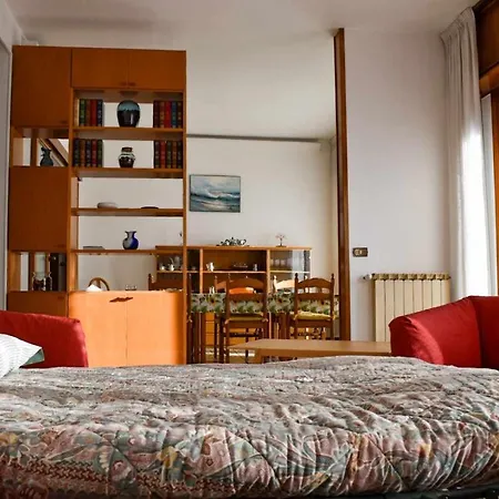 Apartament Ciceri Montebello *